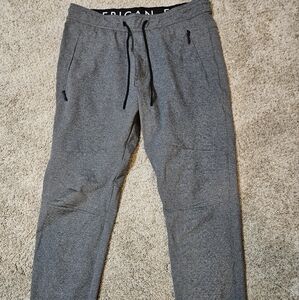 American Eagle Outfitters Men's Gray Jogger Pants medium